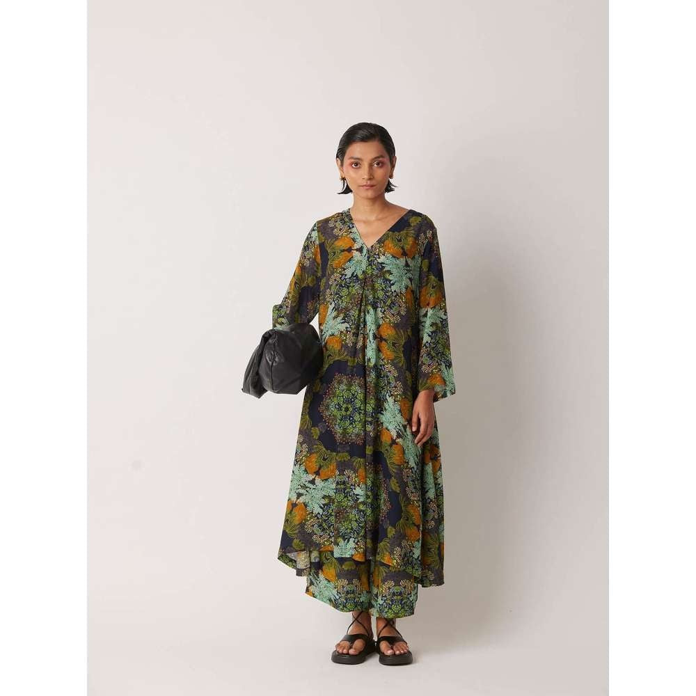 YAVI Women's Accord Floral & Printed Green Pant