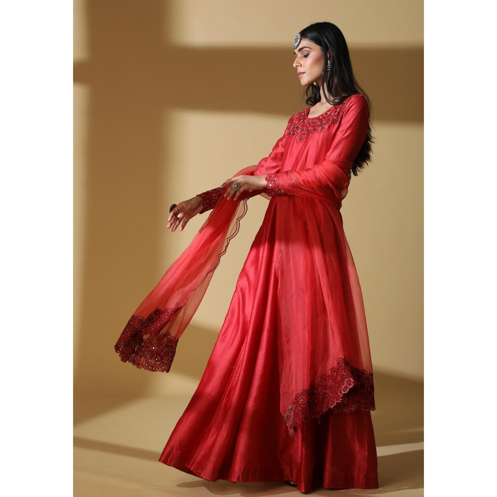 Zeefaa Shisheh Gown Anarkali Set (3 Pcs)