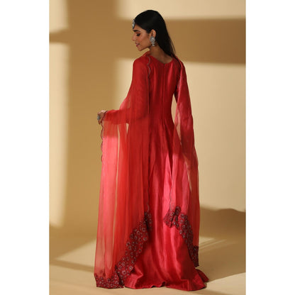 Zeefaa Shisheh Gown Anarkali Set (3 Pcs)