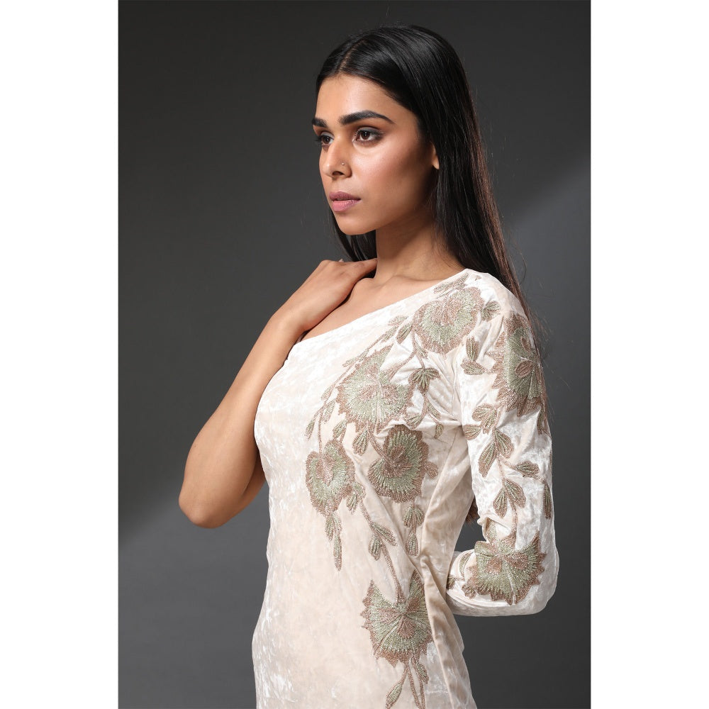 Zeefaa The Cologne Dress