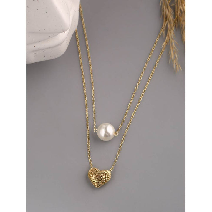 Zurooh 18K Gold Plated Pearl and Heart Necklace
