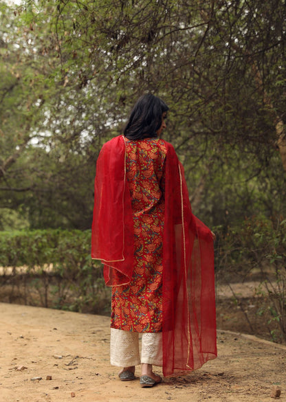 Sufi Red Straight Set