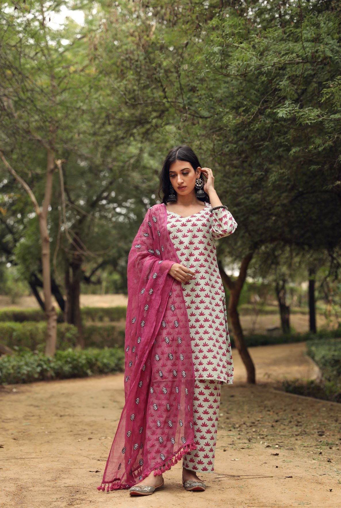 Padmini Pink Straight Set