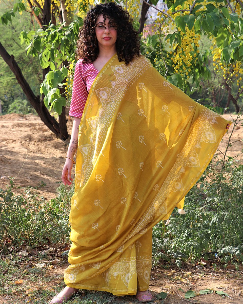 Chidiyaa Yellow Cotton Saree with Unstitched Blouse