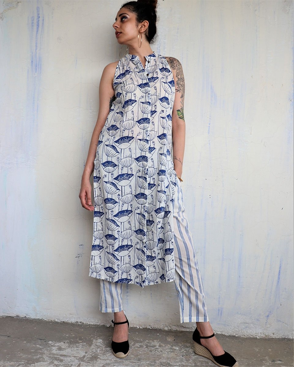 WHITE BLUE BLOCKPRINTED  KURTI