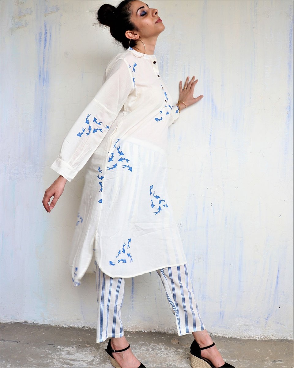 WHITE BLUE  FISH BLOCKPRINT DRESS