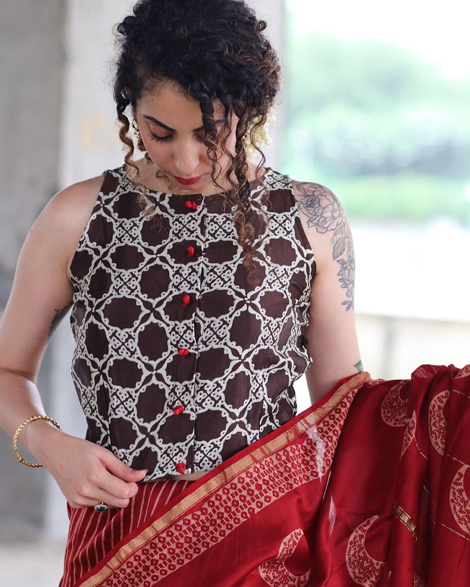 BROWN SLEEVELESS BLOCK PRINTED CROP TOP BLOUSE IN MASHRU SILK