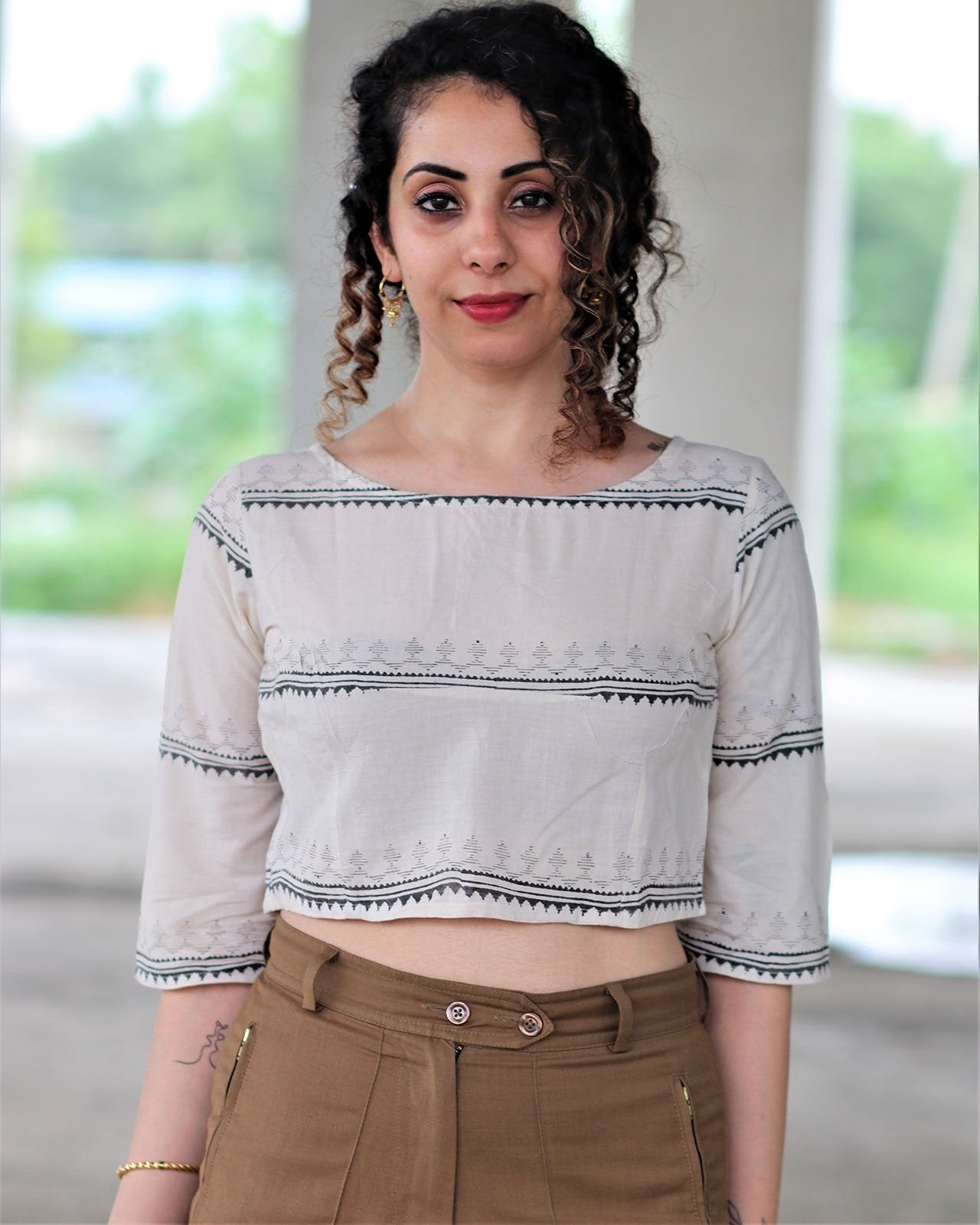 IVORY BLOCKPRINTED CROP TOP BLOUSE