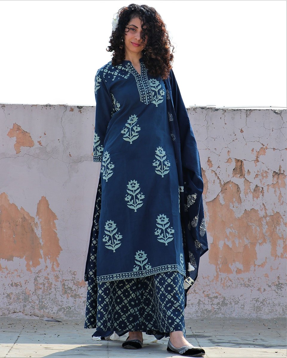 BLUE MANDARIN COLLAR BLOCKPRINTED COTTON KURTI