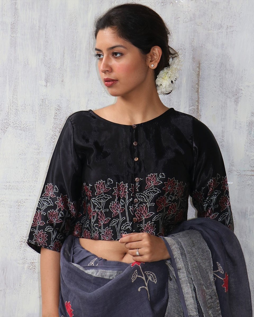 BLACK BLOCKPRINT MASHRU CROP TOP