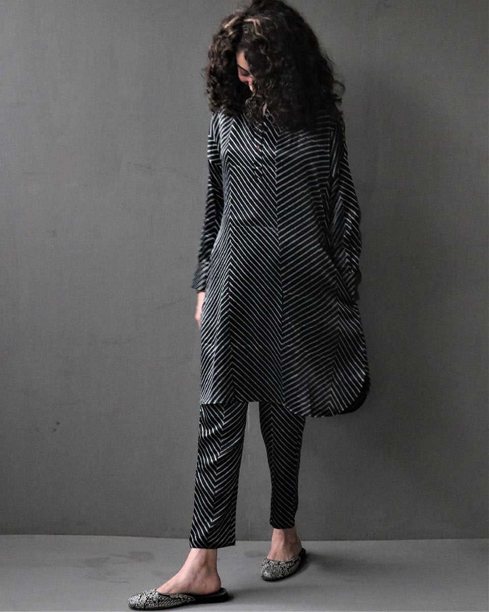 Chidiyaa Black Cotton Pant