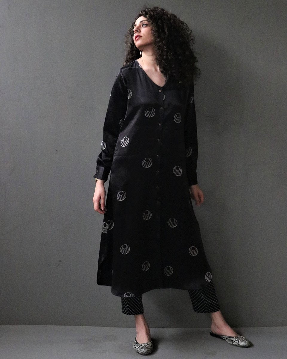 BLACK MOON HANDPRINTED MASHRU SILK KURTI