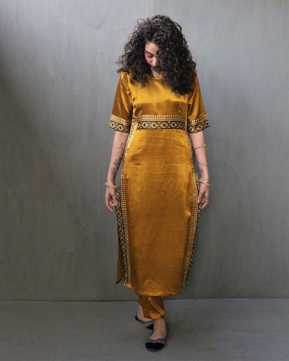 MUSTARD HANDPRINTED MASHRU SILK KURTI