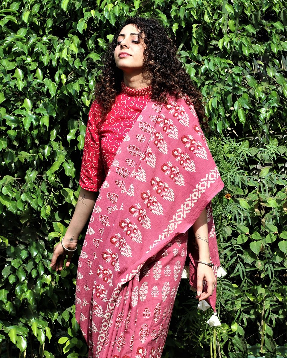 Pink blockprinted cotton mul saree gul