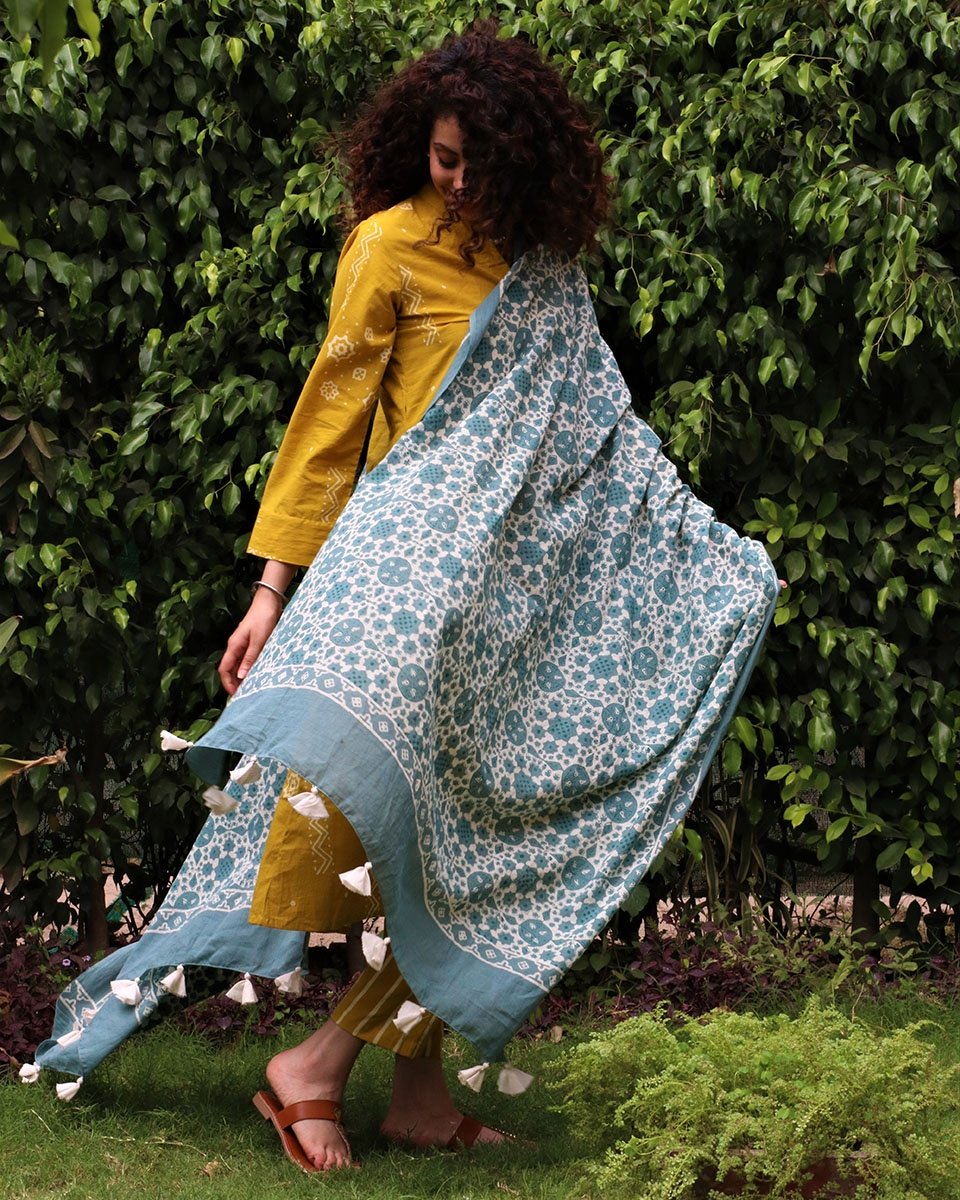 STEEL BLUE BLOCKPRINTED COTTON MUL DUPATTA