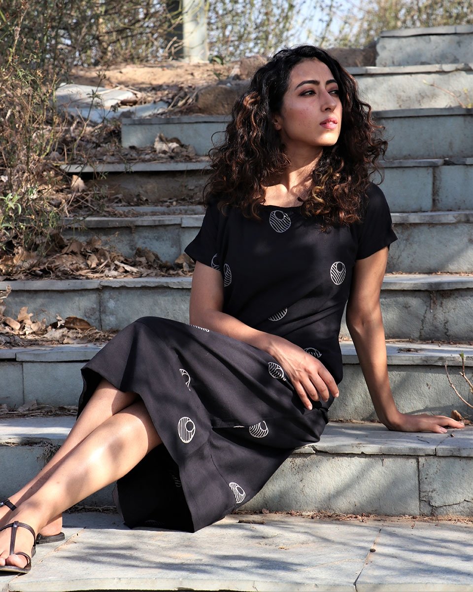 Chidiyaa Black Cotton Dress