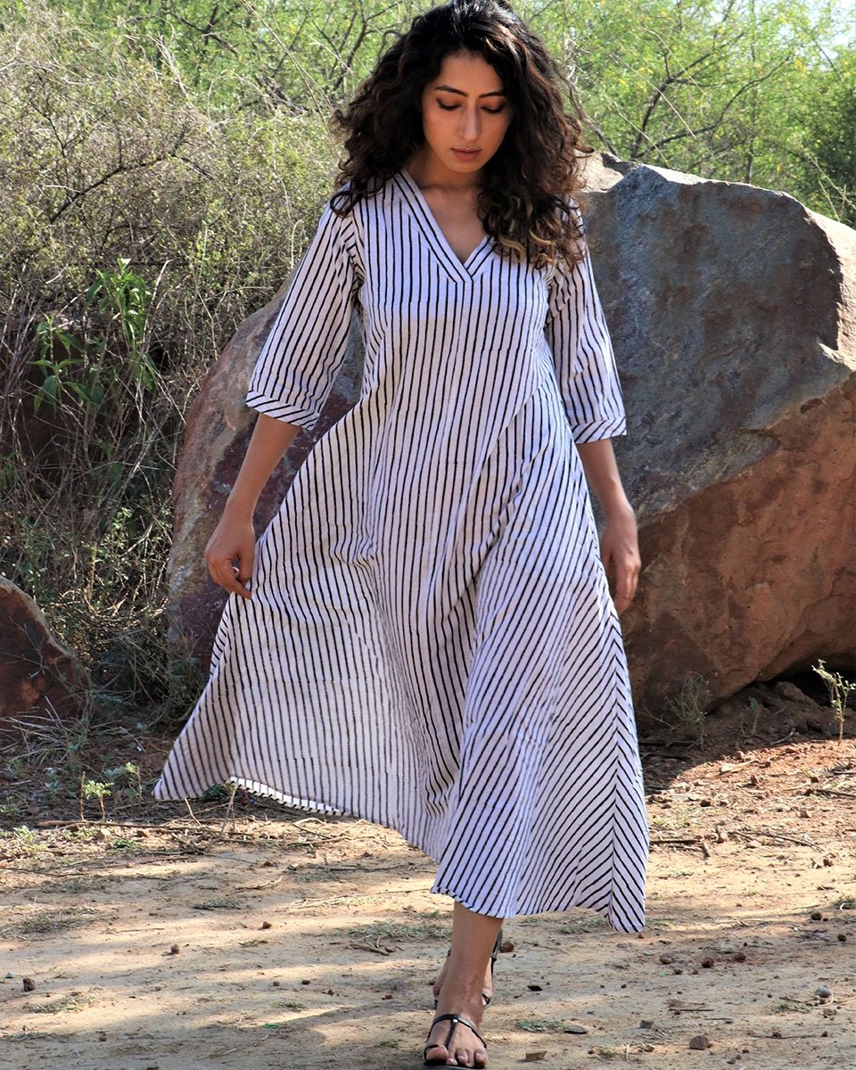 Chidiyaa White Cotton Dress