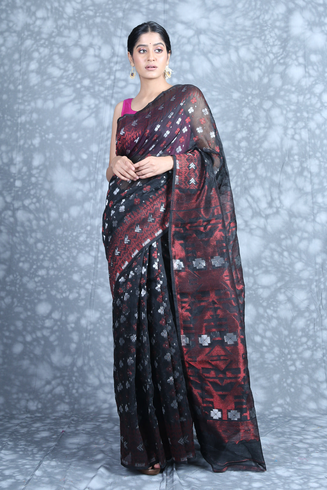 CHARUKRITI Zari Weaving Black Jamdani Saree with Unstitched Blouse